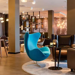 Hotel One Frankfurt Airport, Francoforte sul Meno